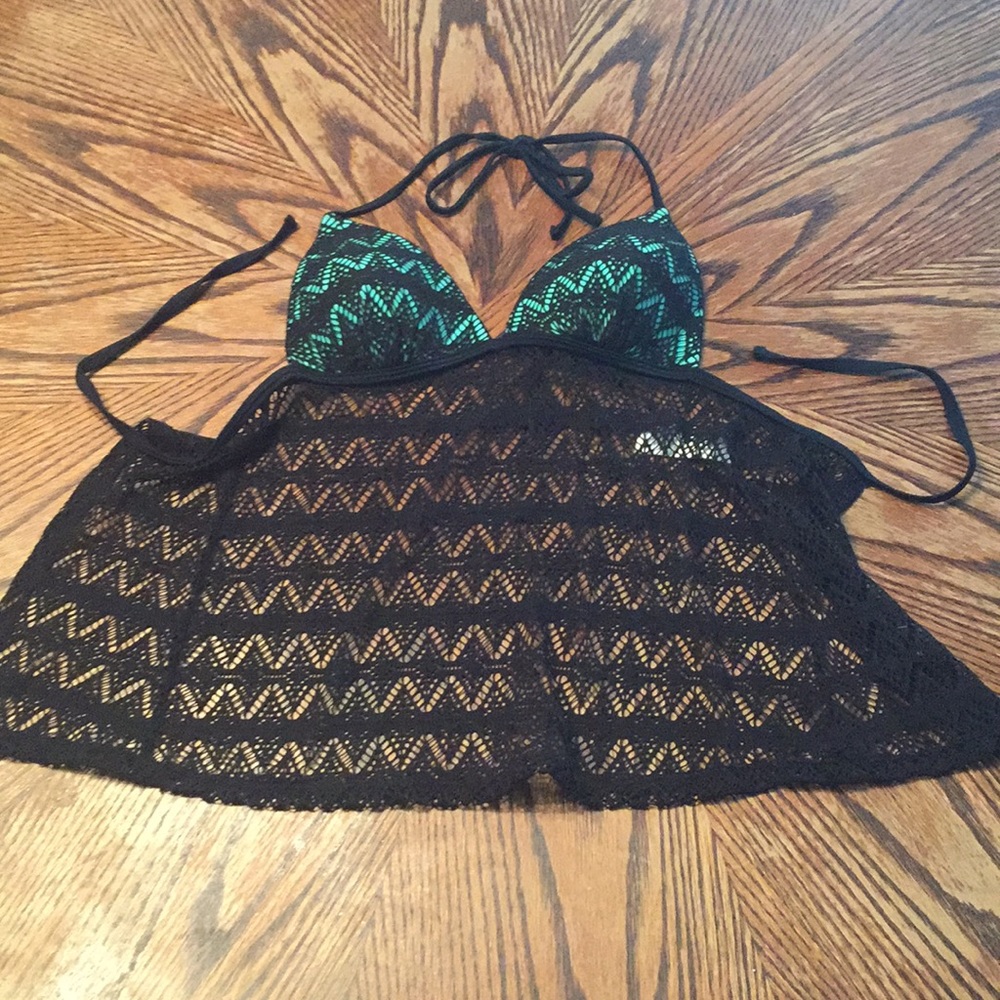 Hula Honey Swim Top Size Small